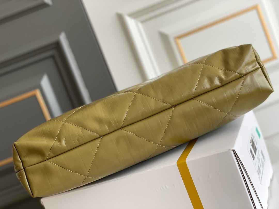 CHA 23A 22Bag (42cm)