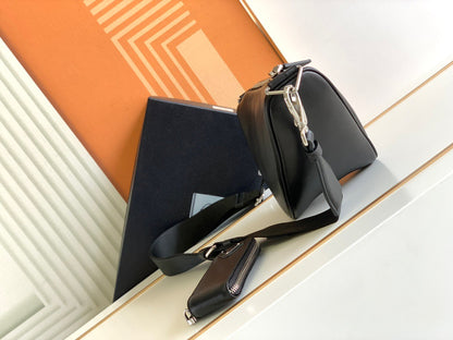 PRA Cross Body Bag