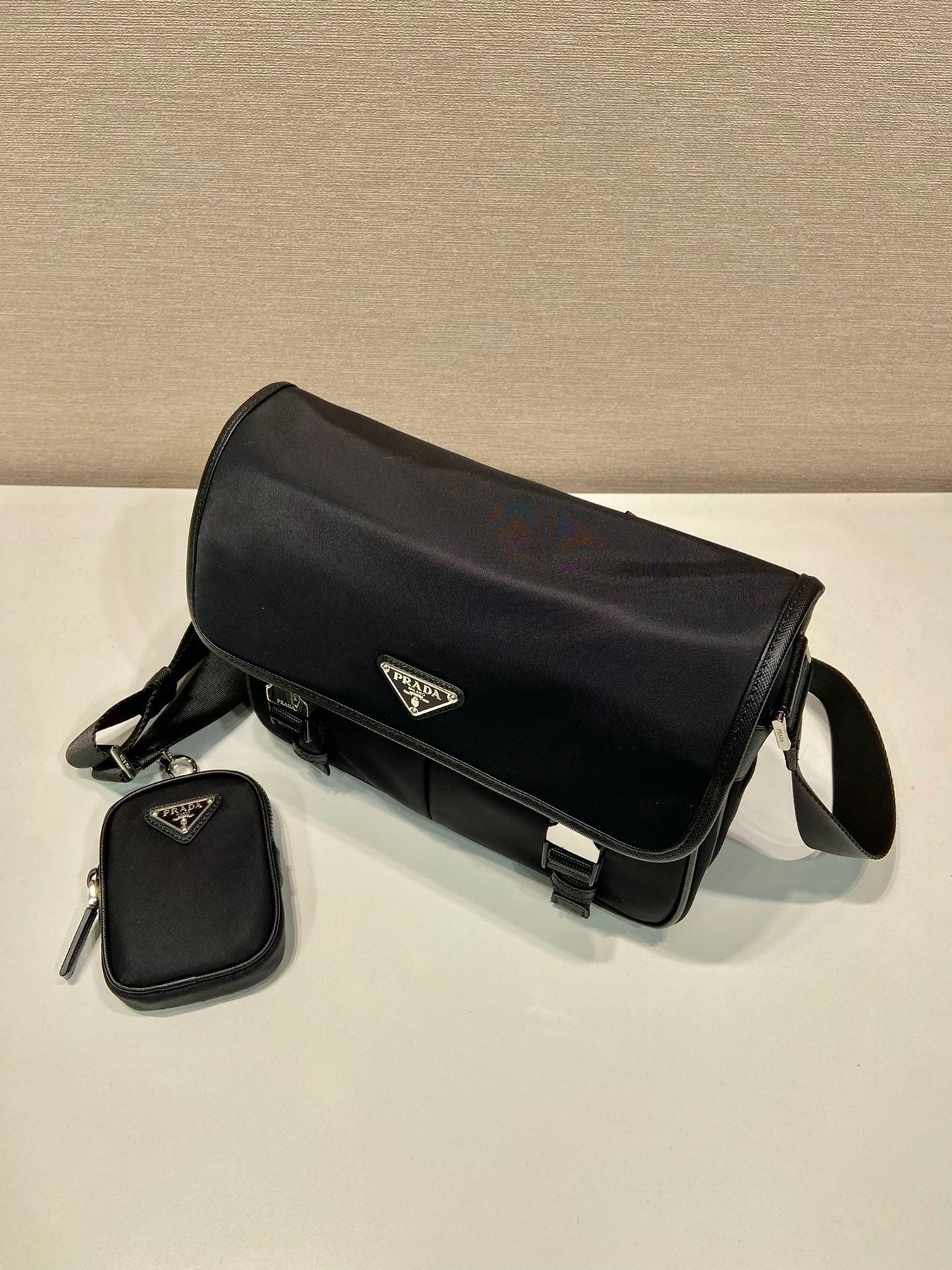 PRA Messenger Bag