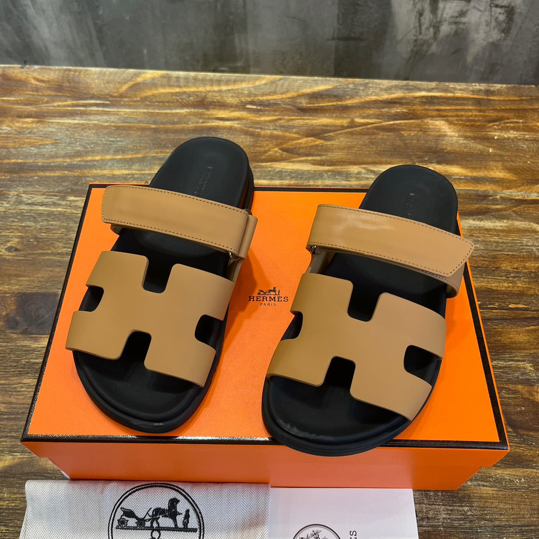 HERM Sandal