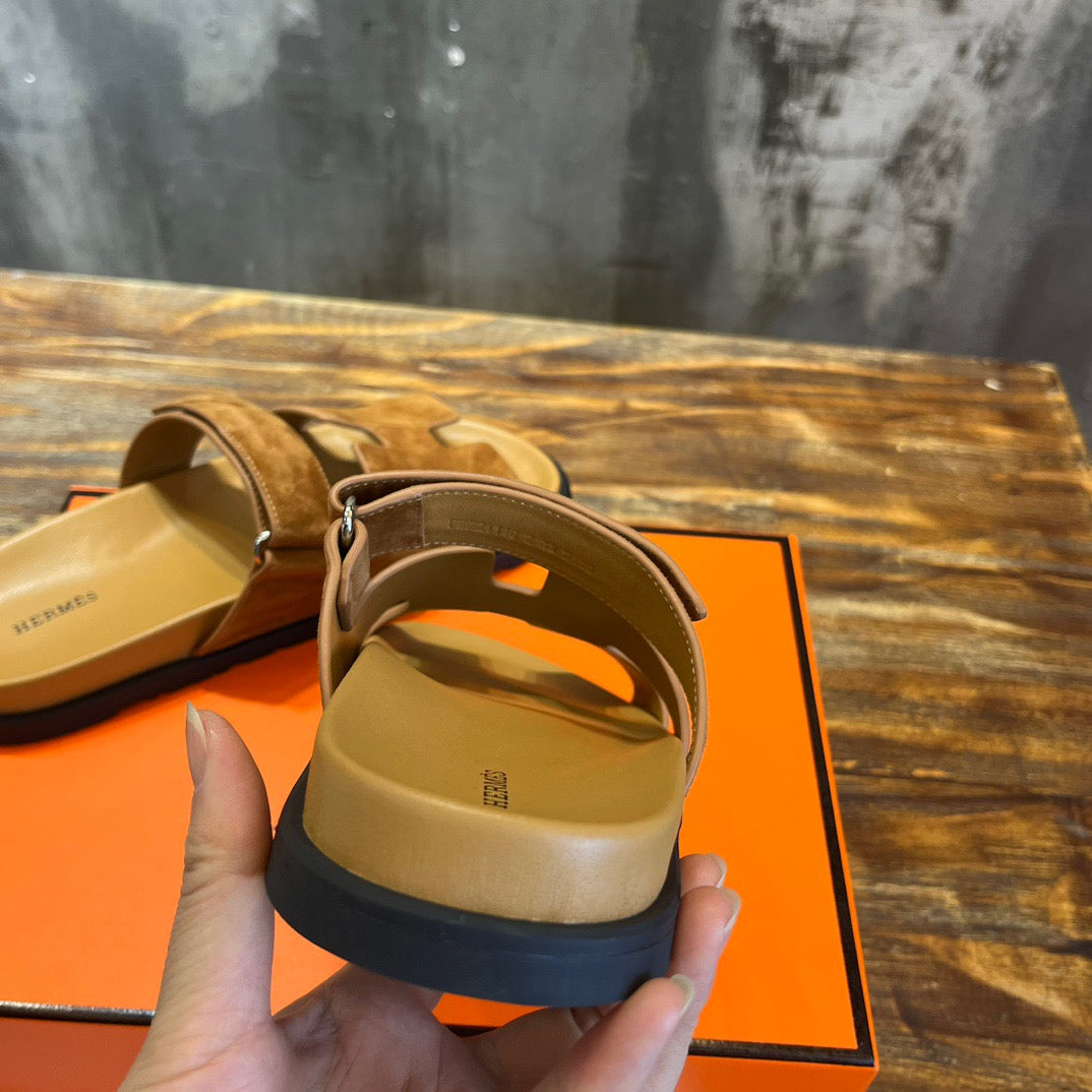 HERM Sandal