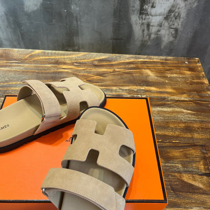 HERM Sandal