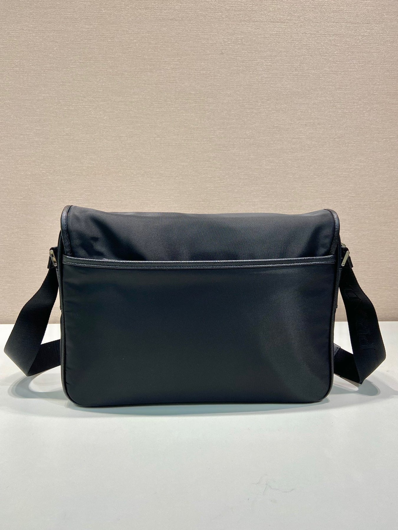 PRA Messenger Bag