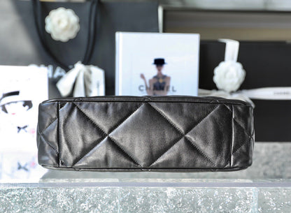 CHA 22K 19Shopping Bag