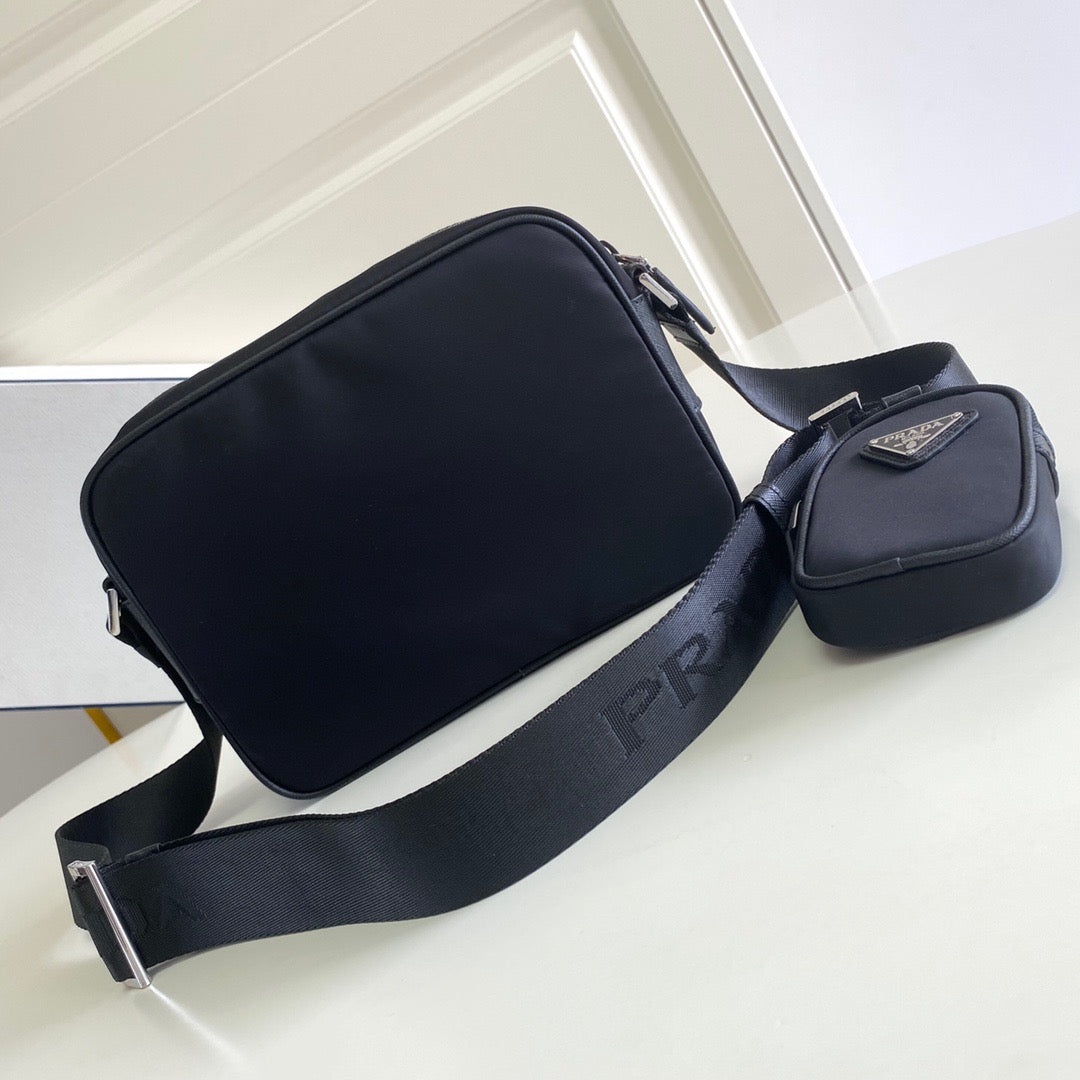 PRA Messenger Bag