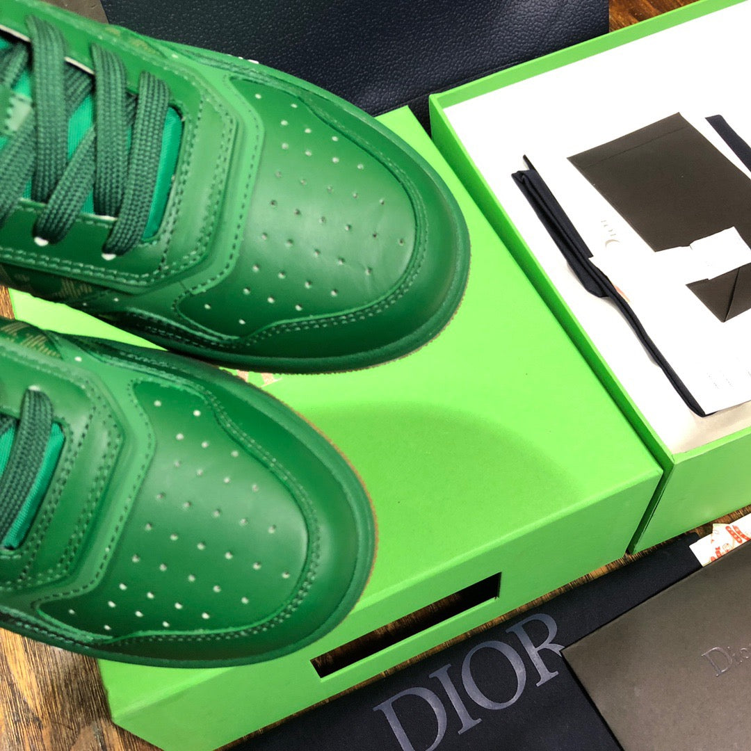 DIO Sneakers