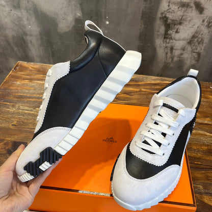 HERM Sneakers