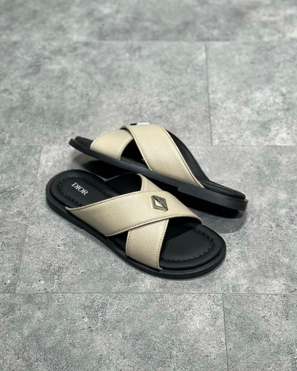 DIO Sandal