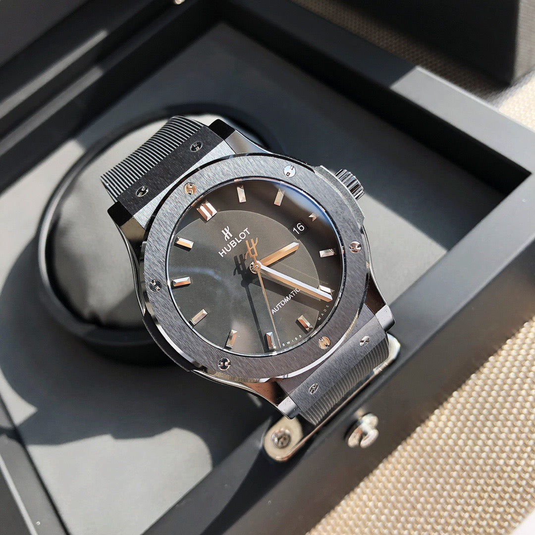 Hublot Classic Fusion 42mm