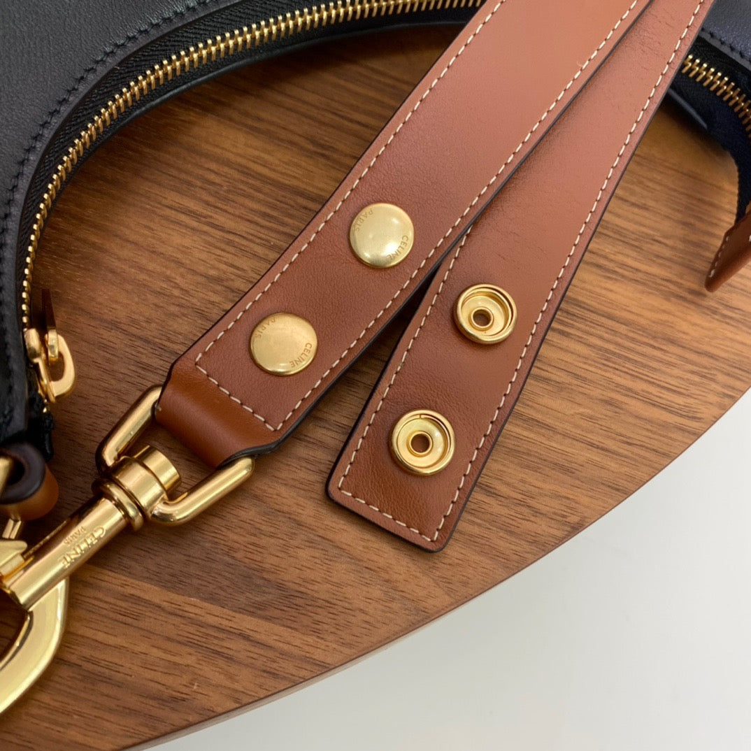 CEL AVA STRAP Handbag