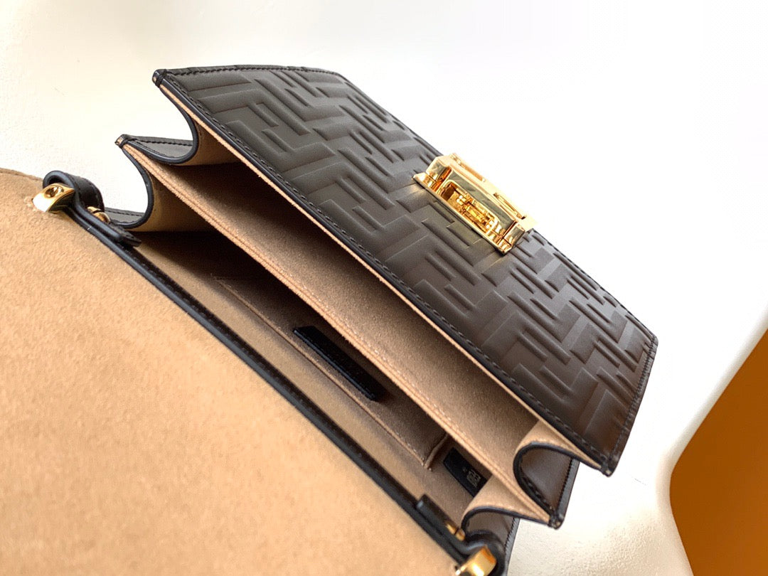 FEN Kan U Flap Bag (small)