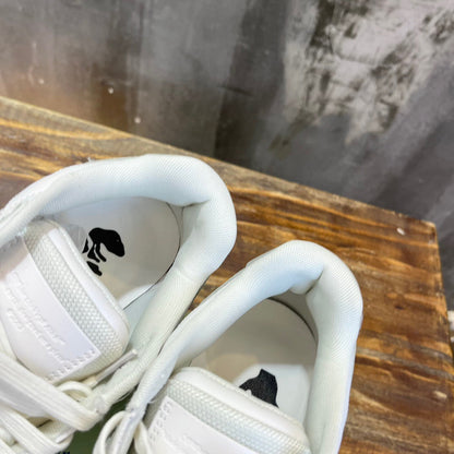 Off-White Sneakers