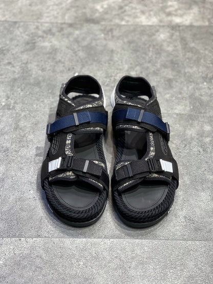 DIO Sandal