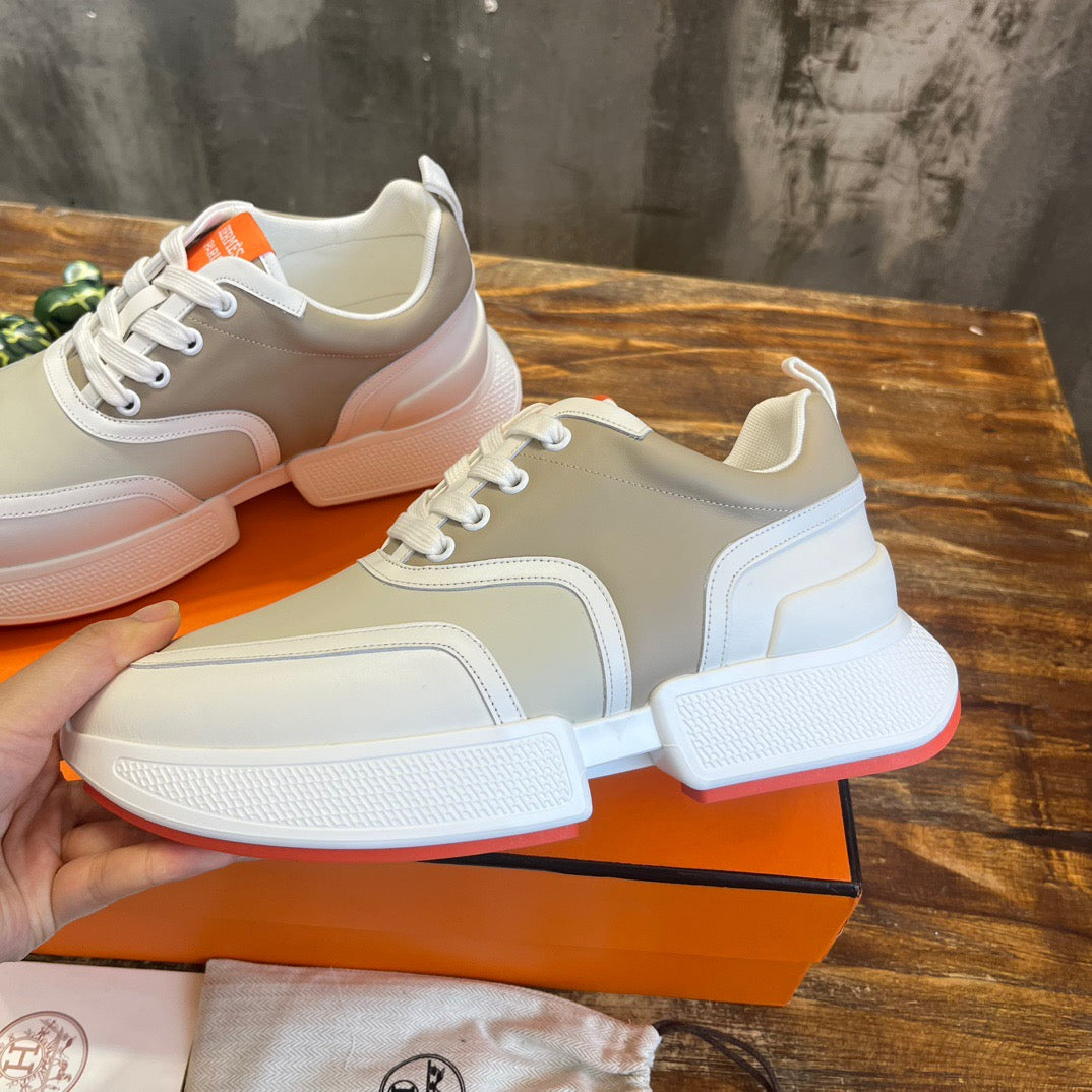 HERM Sneakers