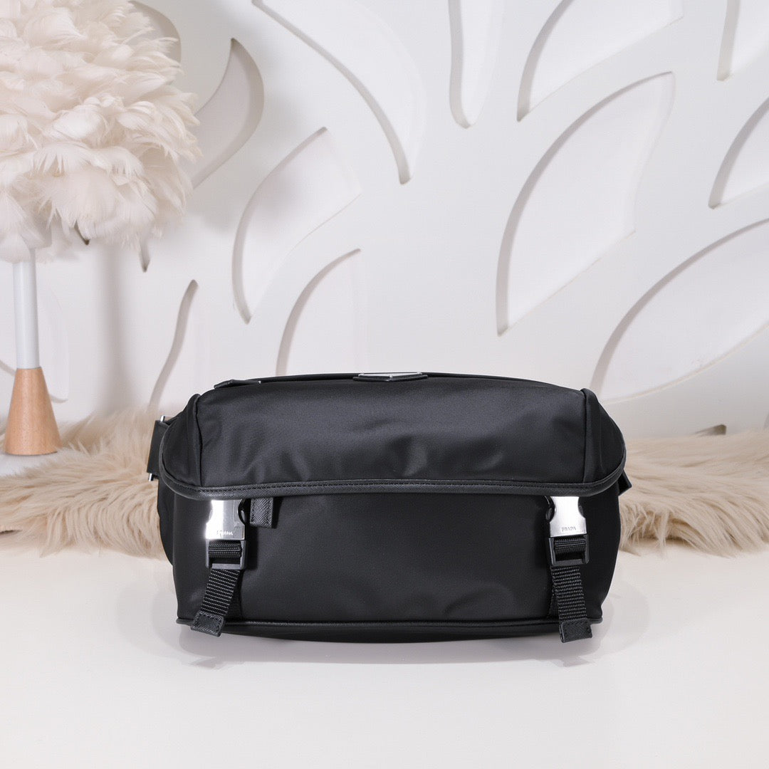 PRA Cross Body Bag