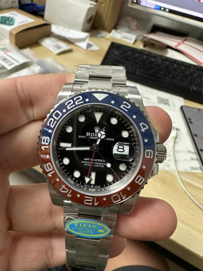 Rolex GMT-Master II (Pepsi)