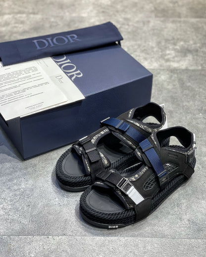 DIO Sandal