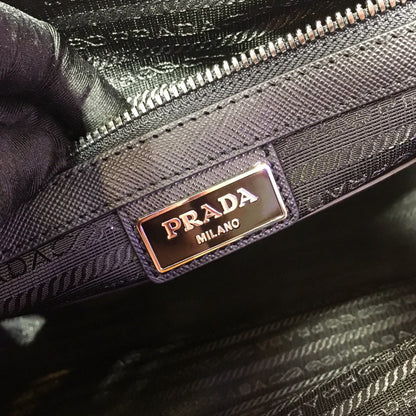 PRA Messenger Bag
