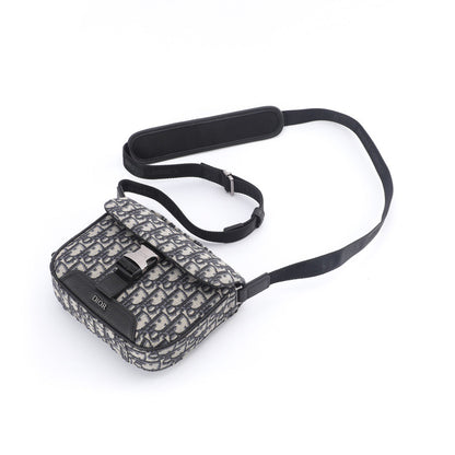 DIO Explorer Oblique Messeger Bag