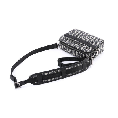 DIO Safari Oblique bags