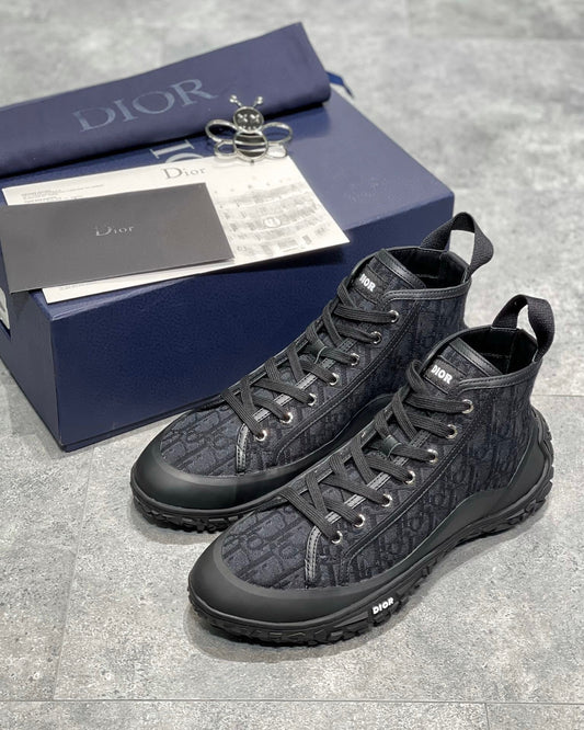 DIO Sneakers