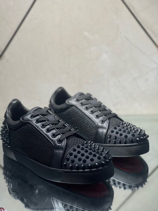 Sneakers & Shoes
