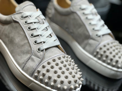 Sneakers & Shoes