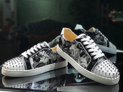 Sneakers & Shoes