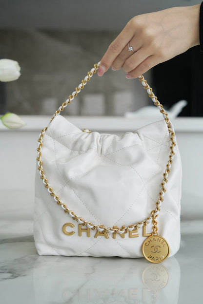 CHA 23s 22Mini Bag