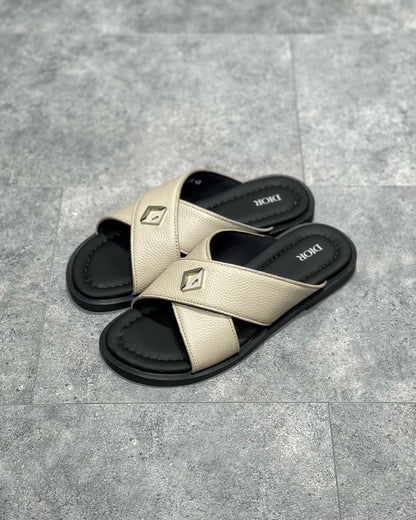 DIO Sandal
