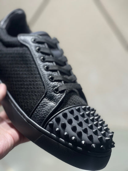Sneakers & Shoes