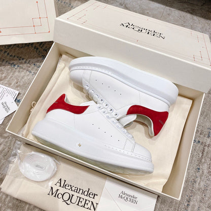 Sneakers & Shoes
