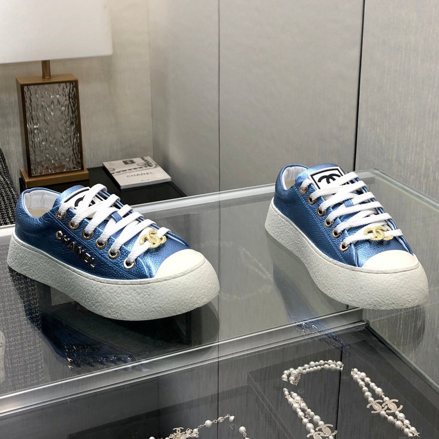 CASUAL SNEAKER IN CERULEAN BLUE METALLIC LAMBSKIN WITH GOLD LOGO