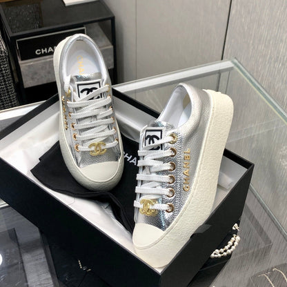 CASUAL SNEAKER IN SILVER METALLIC LAMBSKIN