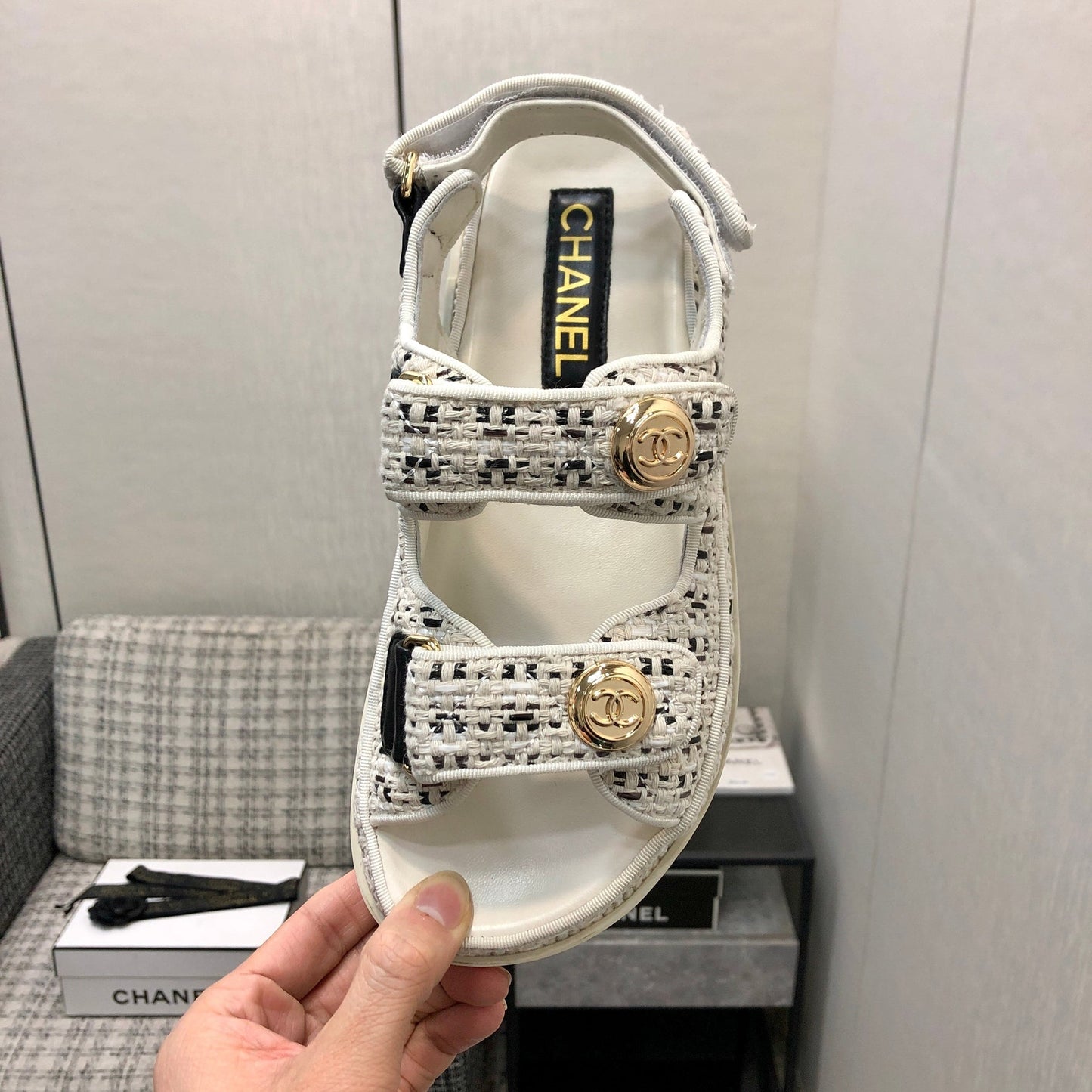 DAD SANDAL IN WHITE MIX BLACK TWEED FABRIC