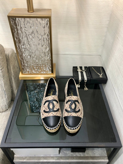 ESPADRILLE CAMEL BEIGE TWEED FABRIC AND BLACK CALFSKIN FLATS