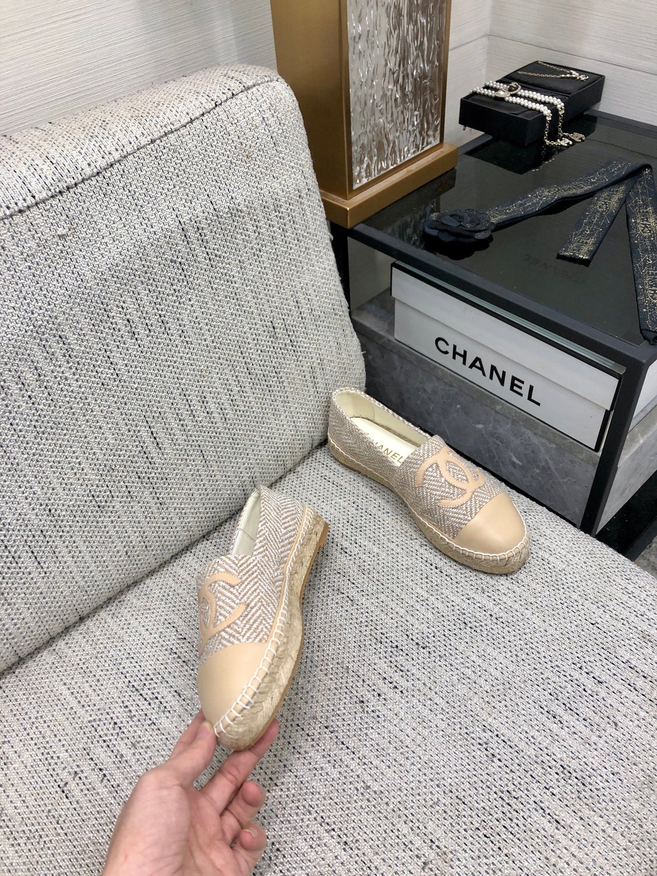 ESPADRILLE BISQUE BEIGE TWEED FABRIC AND CALFSKIN FLATS