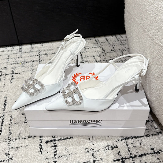 POINTED HIGH SLINGBACK IN WHITE PATENT CALFSKIN WITH CRYSTAL BUCKLE