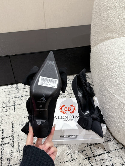 KNIFE KNOT 95MM PUMP IN BLACK STRETCH CUPRO AND NYLON JERSEY