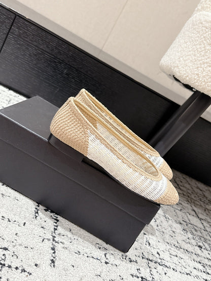BALLET FLAT 25S IN OFF WHITE AND BEIGE RAFFIA
