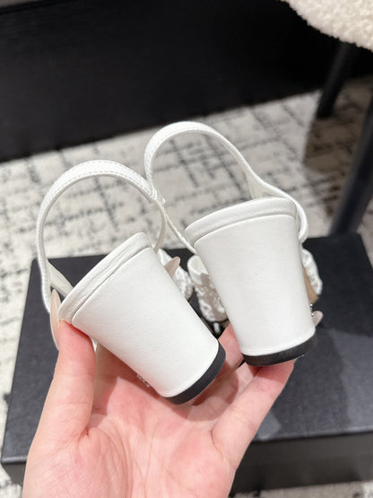 HIGH SLINGBACK 25S IN WHITE FABRIC AND BLACK CALFSKIN CANVAS