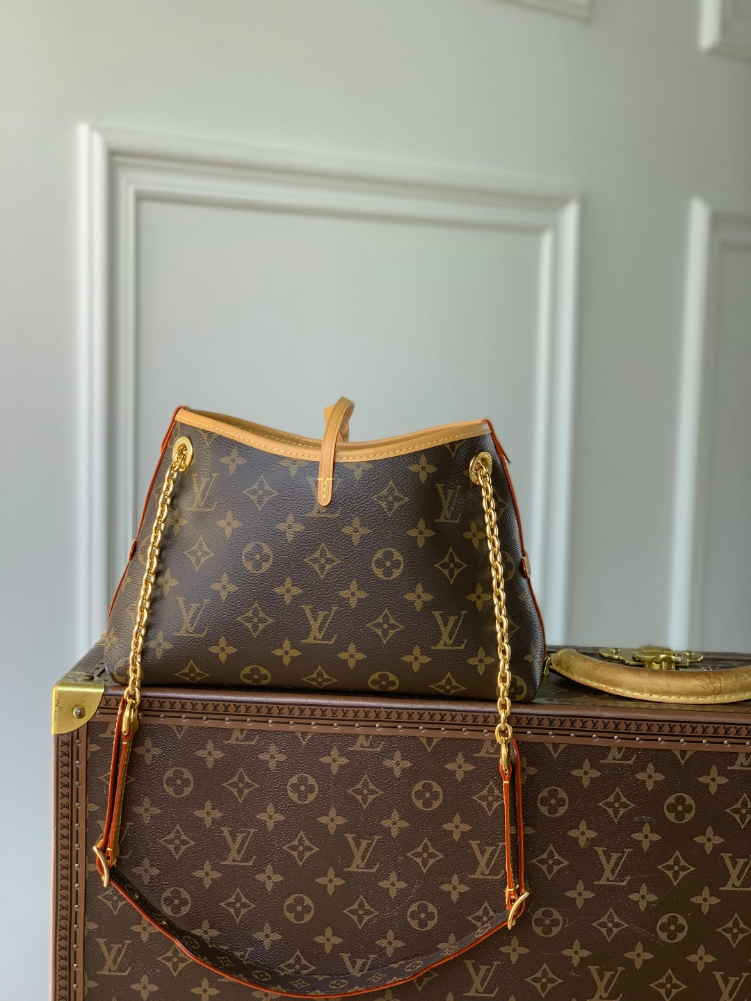 CARRY ALL 26 IN BROWN MONOGRAM CANVAS AND CALFSKIN GOLD HARDWARE