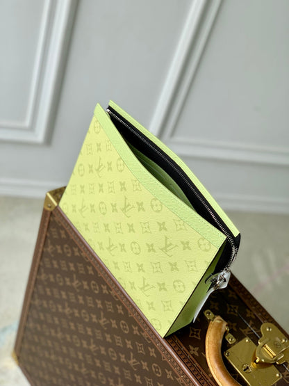 POCHETTE VOYAGE 26 IN LEMON YELLOW MONOGRAM ECLIPSE CALFSKIN