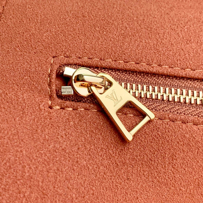 ANYTIME MM 42 IN BLACK MONOGRAM EMPREINTE CALFSKIN GOLD HARDWARE