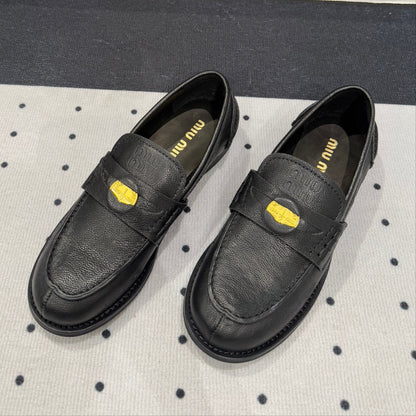 PENNY LOAFERS WITH GOLD COIN IN BLACK CALFSKIN