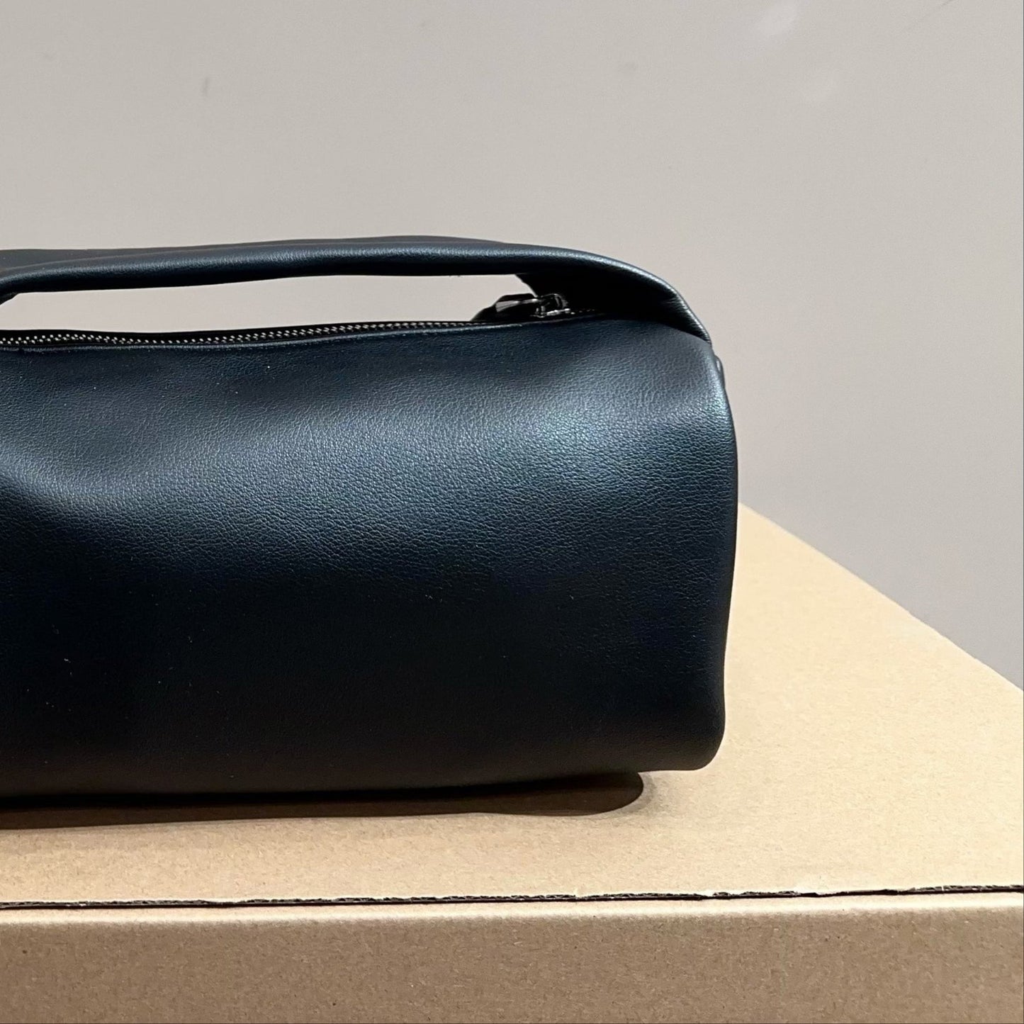 NOLITA CYLINDER BAG 22 IN BLACK SHINY LAMBSKIN