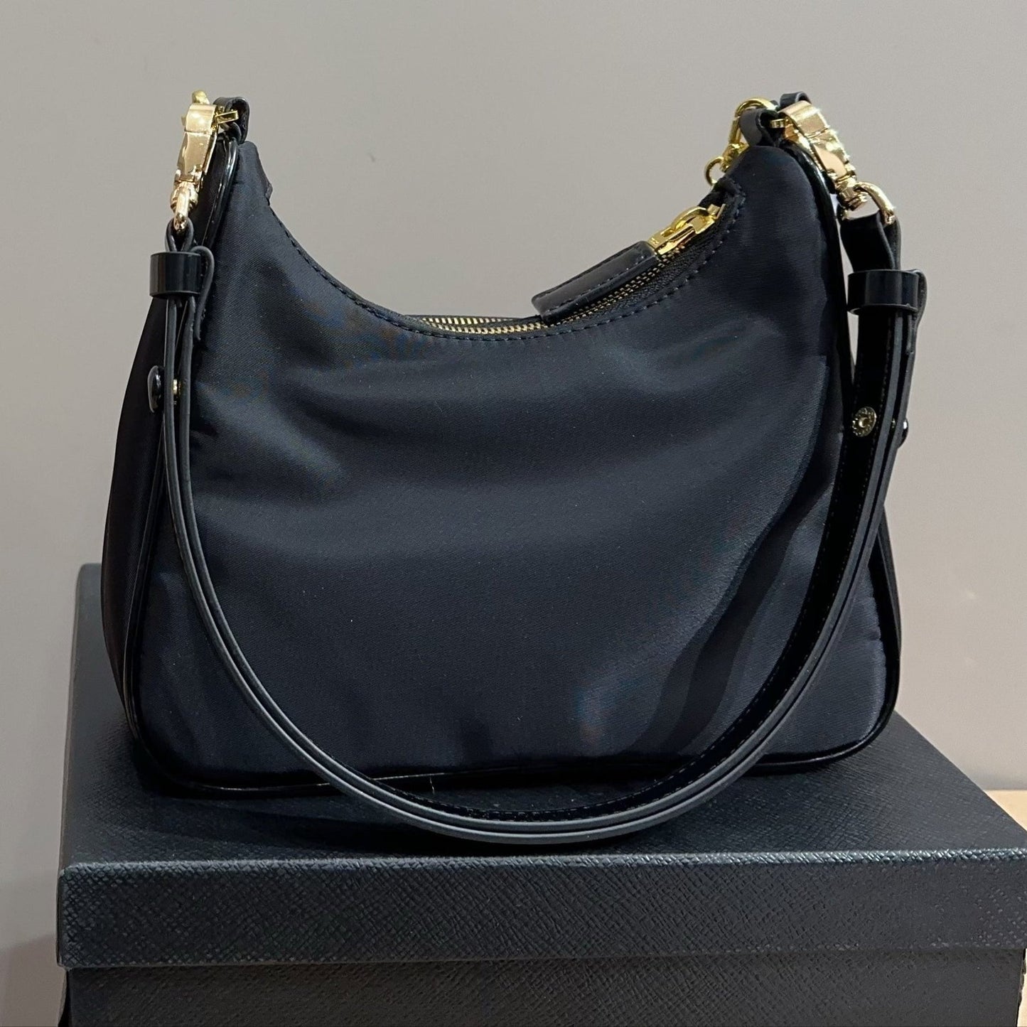 HOBO BAG 22 IN BLACK RE-NYLON AND CALFSKIN WITH GOLD HARDWARE
