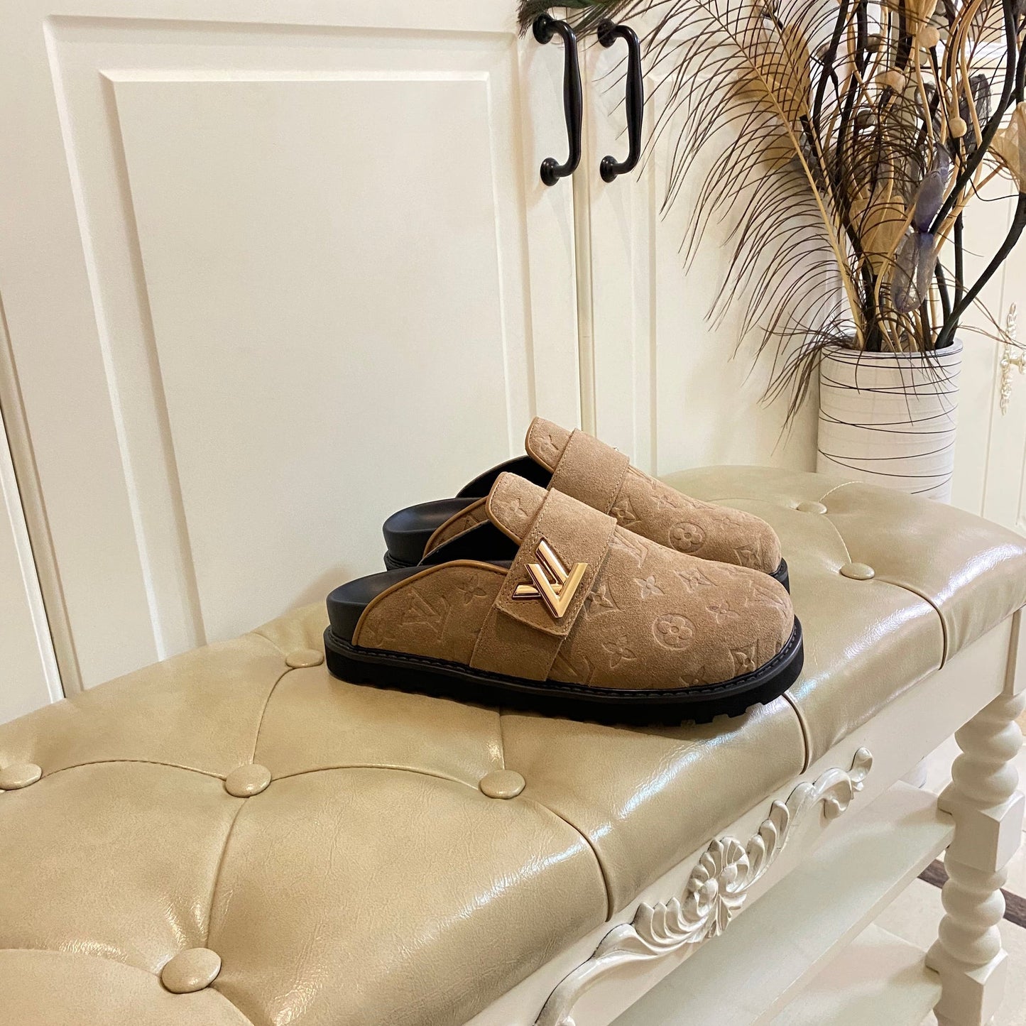 COSY FLAT COMFORT CLOG IN CIDER BROWN EMBOSSED SUEDE