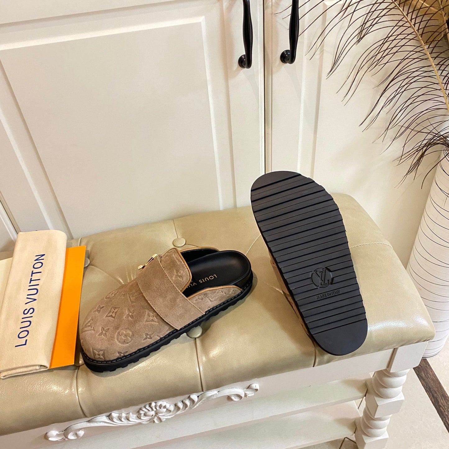 COSY FLAT COMFORT CLOG IN CIDER BROWN EMBOSSED SUEDE