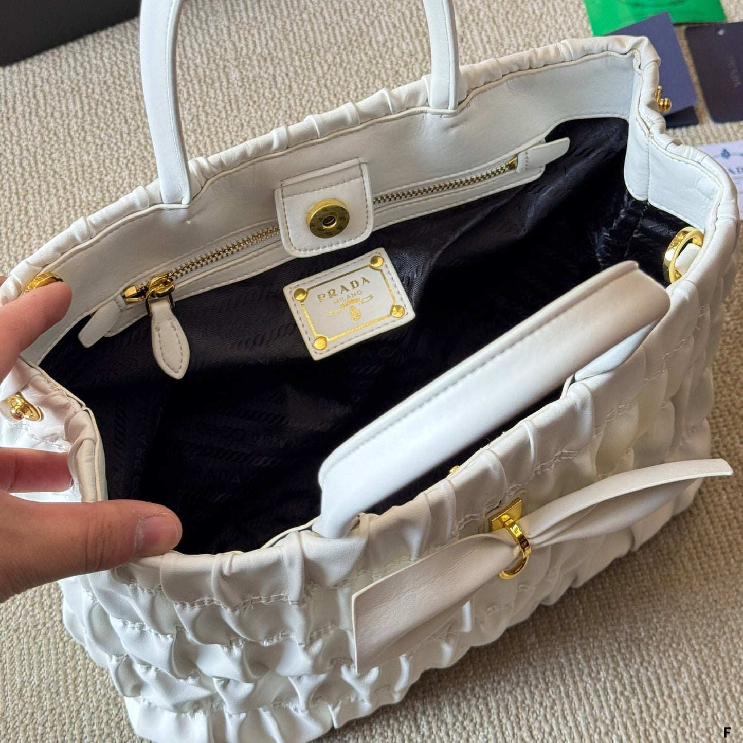 BOW DETAIL RUCHED TOP HANDLE BAG 28 IN WHITE SAFFIANO LEATHER